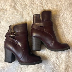 Charlotte Russe Brown/Purple Fur Booties